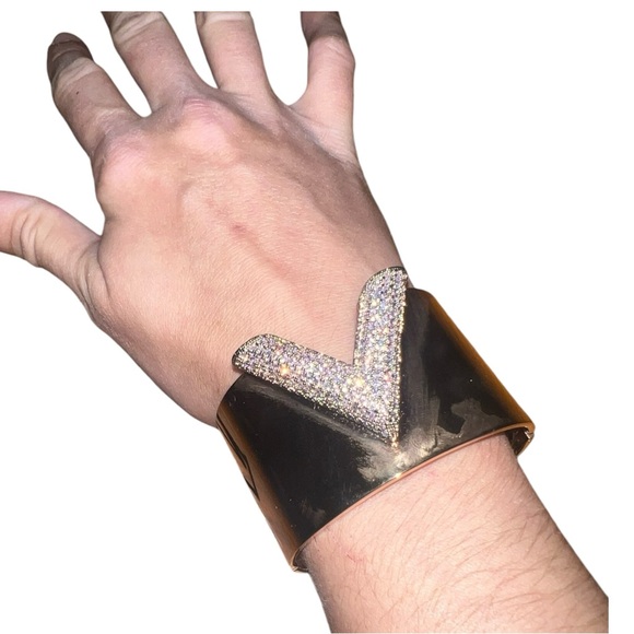 Louis Vuitton Essential V Cuff Bracelet Metal with Crystals - Picture 14 of 16